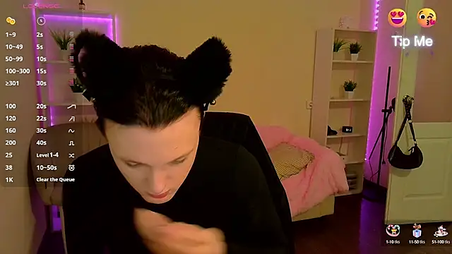 DianaRadrigo online show from January 23, 2025, 9:50 am