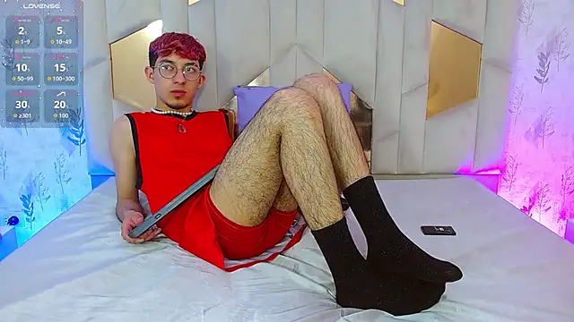 Axel tay online show from September 12, 2025, 3:28 am