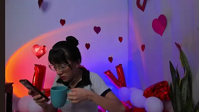 GABBYMORGAN online show from February 18, 2025, 10:38 am