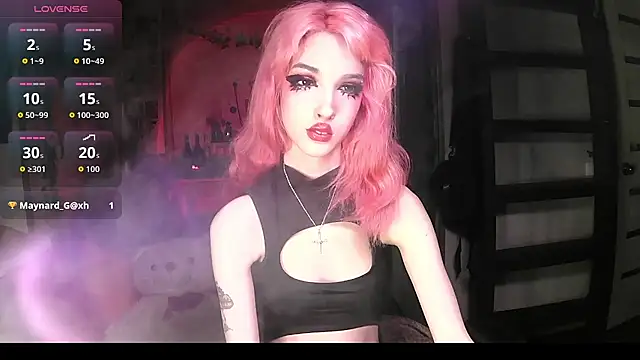 Ink  pleasure online show from October 18, 2025, 11:18 pm