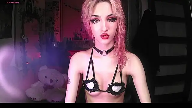 Ink  pleasure online show from September 19, 2025, 11:31 pm