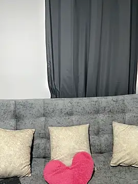 Snapshot of Jullya_x chatting on February 23, 2026, 9:04 pm Jullya x online show from February 23, 2026, 9:04 pm