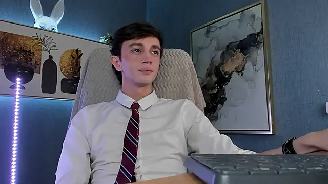 John Weasley online show from November 13, 2025, 9:19 pm