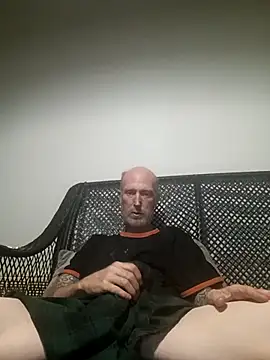 Snapshot of filthymind619 chatting on May 10, 2026, 6:21 pm filthymind619 online show from May 10, 2026, 6:21 pm