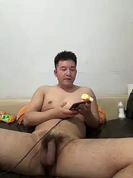 zxb757369 online show from October 16, 2025, 3:48 am