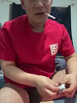 zxb757369 online show from October 11, 2025, 1:01 pm