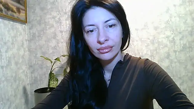 LissaBlossom online show from May 10, 2026, 3:21 am