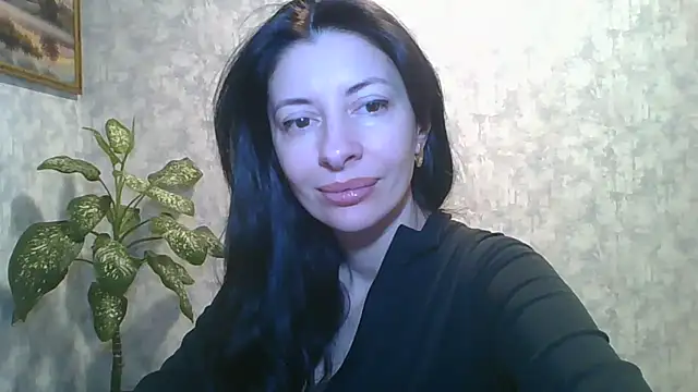 Snapshot of LissaBlossom chatting on February 9, 2026, 6:00 am LissaBlossom online show from February 9, 2026, 6:00 am
