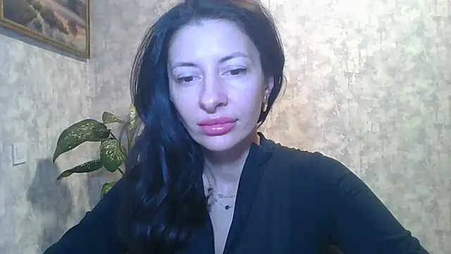 LissaBlossom online show from October 6, 2025, 4:02 am