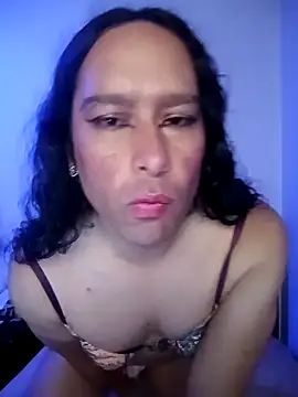 JaquiDi online show from November 22, 2025, 3:05 am