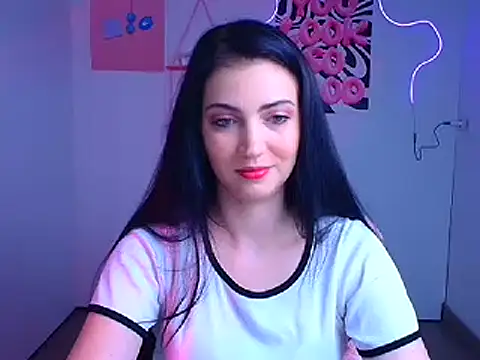 Snapshot of Amalia_amor chatting on October 16, 2025, 11:18 am Amalia amor online show from October 16, 2025, 11:18 am