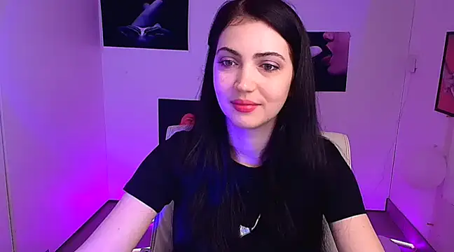 Snapshot of Amalia_amor chatting on March 22, 2025, 6:22 am Amalia amor online show from March 22, 2025, 6:22 am