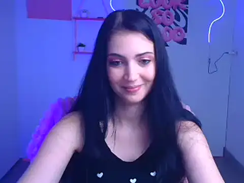 Snapshot of Amalia_amor chatting on November 6, 2025, 12:31 pm Amalia amor online show from November 6, 2025, 12:31 pm