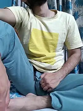 TOPMOON001 online show from March 26, 2026, 7:23 pm