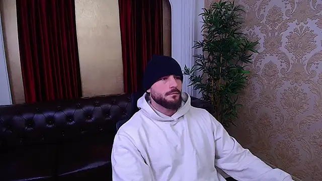 AdamJamesonn online show from January 11, 2026, 6:42 am