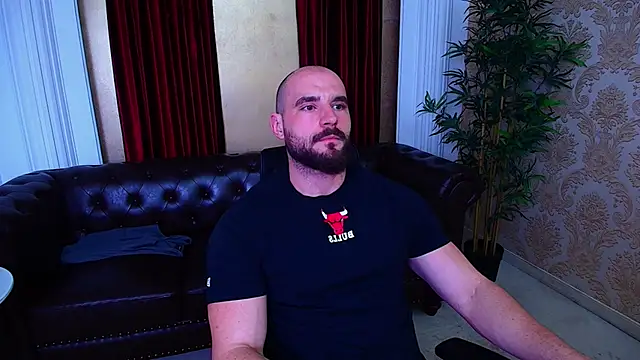 AdamJamesonn online show from October 24, 2025, 4:55 am