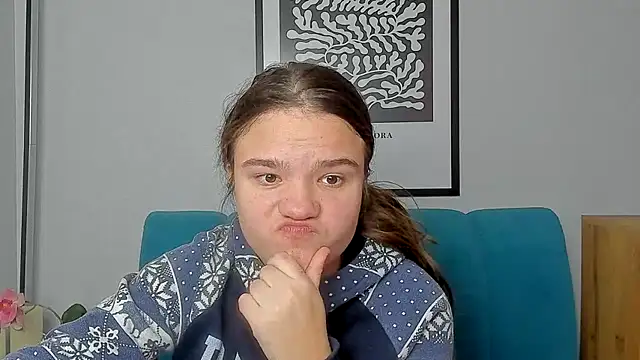 Snapshot of AdeleCruz chatting on January 18, 2026, 10:07 am AdeleCruz online show from January 18, 2026, 10:07 am