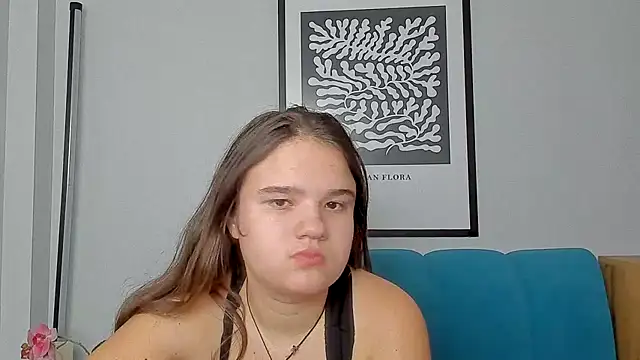 AdeleCruz online show from January 9, 2026, 1:07 pm