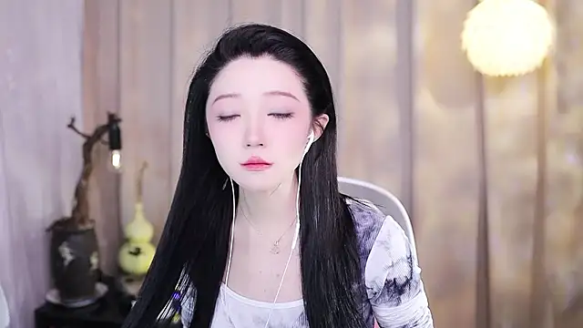 Zoe-99 online show from January 13, 2026, 12:31 pm