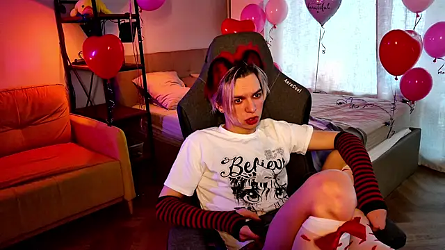 Snapshot of leon_yuugen chatting on February 17, 2025, 7:37 am leon yuugen online show from February 17, 2025, 7:37 am