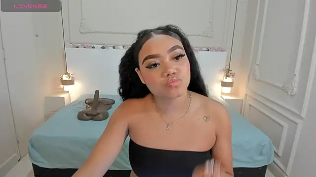 JasmineRose7 online show from October 21, 2025, 12:26 pm