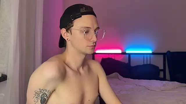 Calvin Polanski online show from January 20, 2025, 8:39 pm