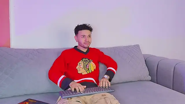 javi fox online show from January 14, 2025, 1:49 pm