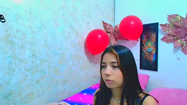 Rousse violett online show from February 17, 2025, 8:38 pm