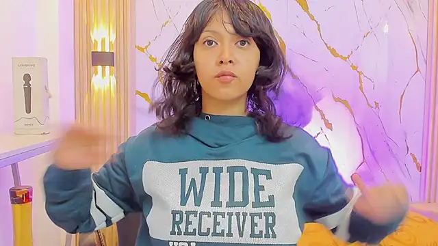 gabriela cortez online show from January 12, 2026, 12:56 pm