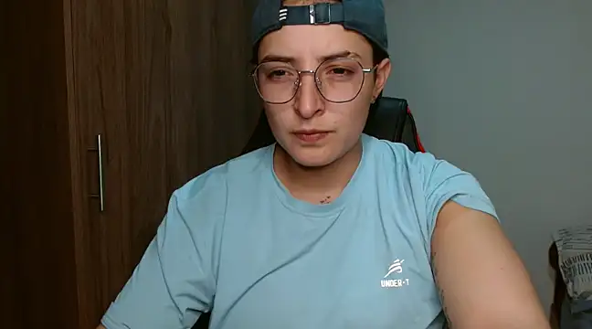 Snapshot of alex_parker07 chatting on January 25, 2025, 11:54 pm alex parker07 online show from January 25, 2025, 11:54 pm