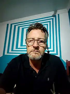 itsmeyes69 online show from February 11, 2025, 10:18 pm