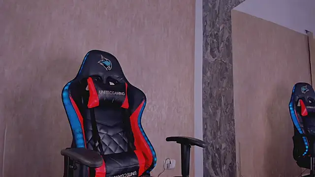 StefanyRousse online show from November 13, 2025, 11:47 am