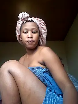 daddysgirly20 online show from November 6, 2025, 6:06 am