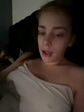 VioletxBlue online show from November 6, 2025, 1:26 pm