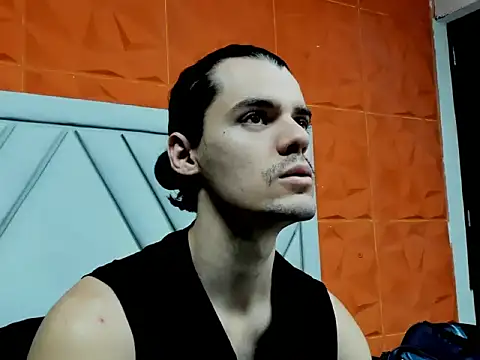 Snapshot of maxi_styles chatting on February 10, 2026, 11:53 am maxi styles online show from February 10, 2026, 11:53 am