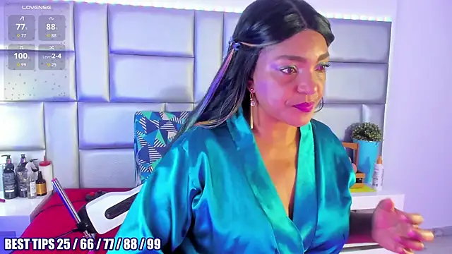 LovelyNickii online show from February 10, 2026, 12:48 pm