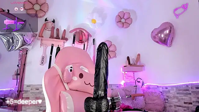 amyswallow7 online show from December 17, 2025, 11:59 am