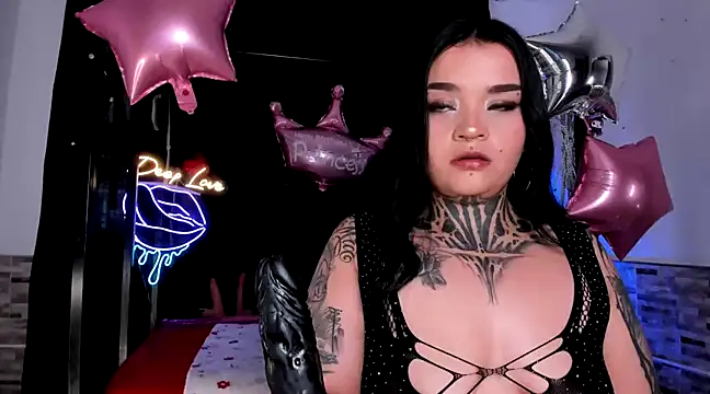 amyswallow7 online show from March 14, 2025, 10:16 pm