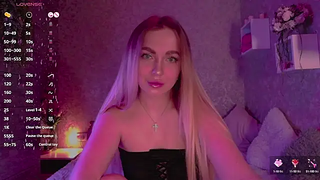 Snapshot of Mika_Rayy chatting on March 6, 2025, 7:03 am Mika Rayy online show from March 6, 2025, 7:03 am