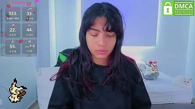 Lovelyamyy online show from March 13, 2026, 5:18 pm