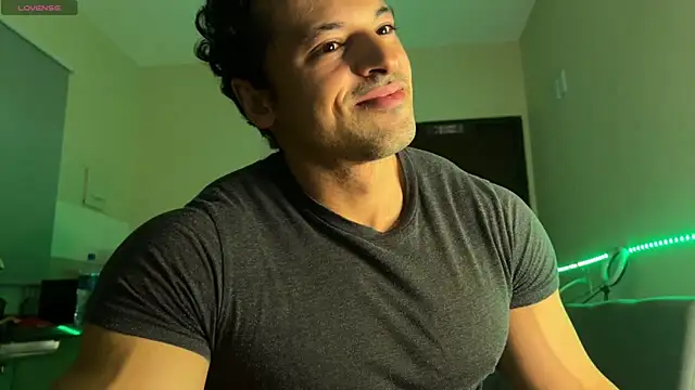 Lucasfit24 online show from April 25, 2026, 4:26 am