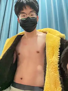 Snapshot of yfx468 chatting on March 17, 2025, 3:18 pm yfx468 online show from March 17, 2025, 3:18 pm