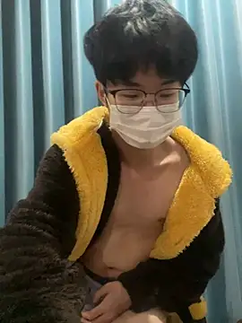 Snapshot of yfx468 chatting on February 17, 2026, 4:04 pm yfx468 online show from February 17, 2026, 4:04 pm