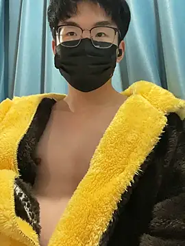 Snapshot of yfx468 chatting on March 10, 2025, 4:25 pm yfx468 online show from March 10, 2025, 4:25 pm