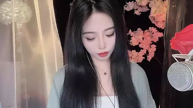 Snapshot of ying-love520 chatting on February 7, 2025, 2:26 pm ying-love520 online show from February 7, 2025, 2:26 pm