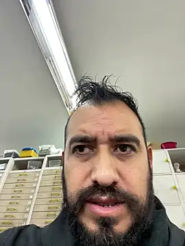 leonardohot1987 online show from January 21, 2025, 5:20 pm