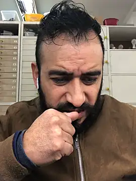 leonardohot1987 online show from January 27, 2025, 6:09 pm