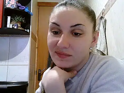 Yuliia30 online show from March 20, 2026, 4:57 am