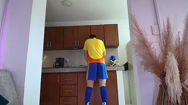 orlando yate online show from September 28, 2025, 1:40 pm