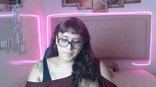 kathepickmanx online show from April 7, 2026, 4:03 am